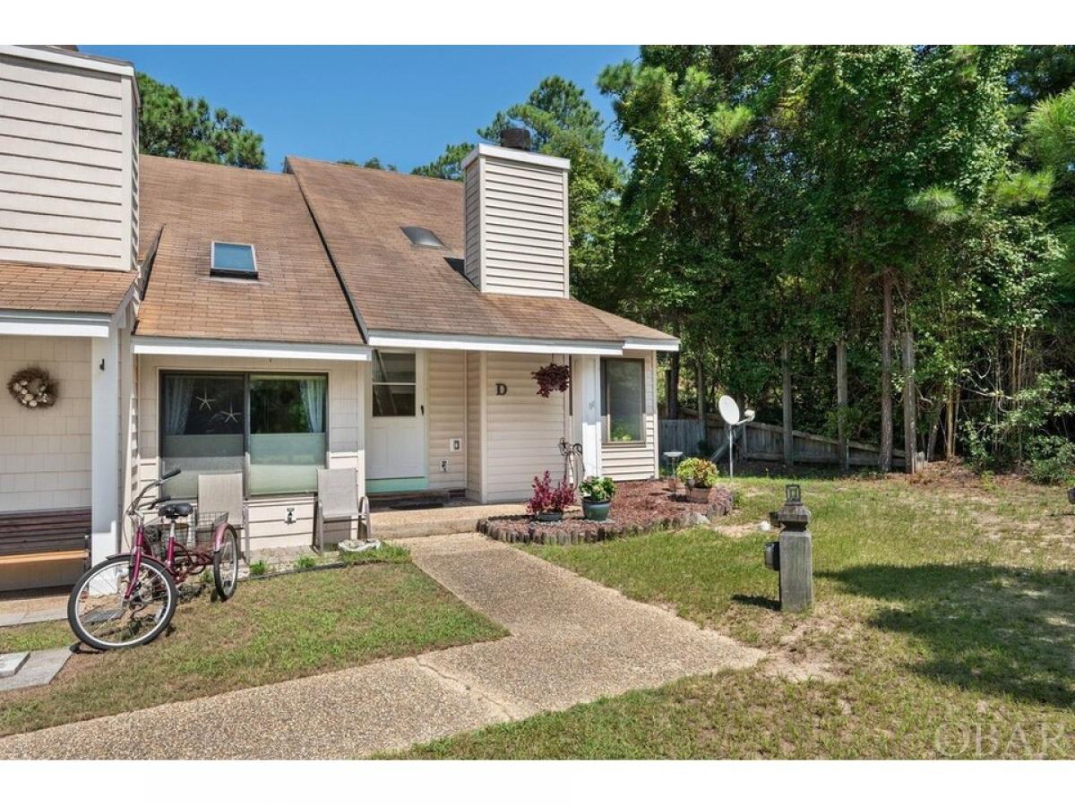 Picture of Home For Sale in Kill Devil Hills, North Carolina, United States