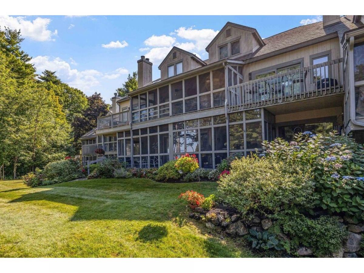 Picture of Home For Sale in Gilford, New Hampshire, United States