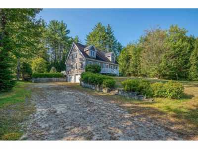 Home For Sale in Effingham, New Hampshire