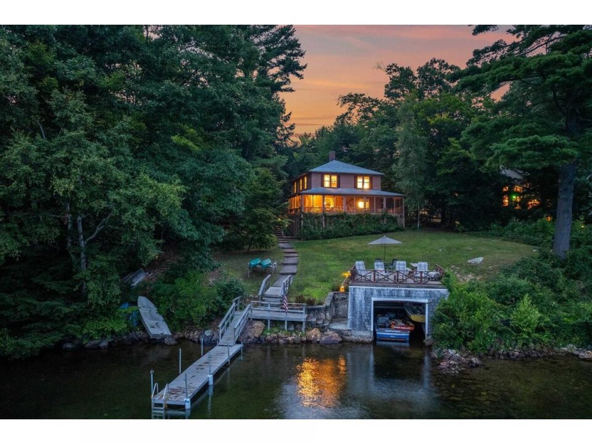 Picture of Home For Sale in Sanbornton, New Hampshire, United States