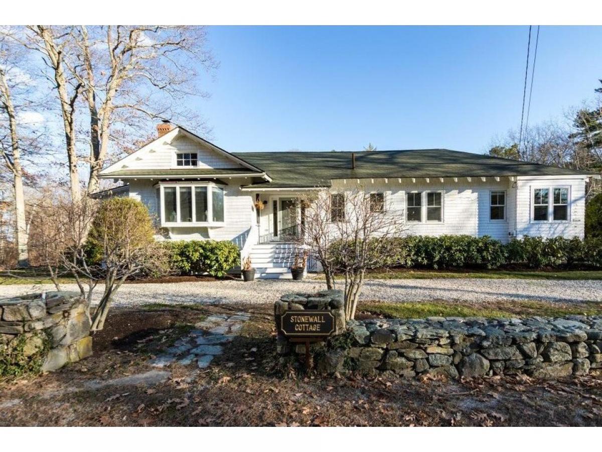 Picture of Home For Rent in North Hampton, New Hampshire, United States