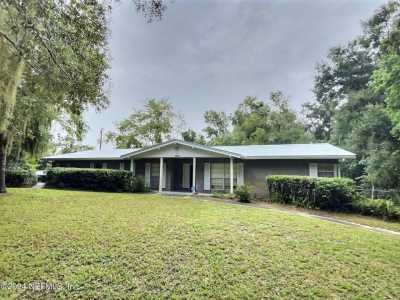 Home For Sale in Palatka, Florida