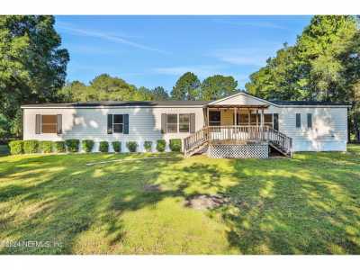 Home For Sale in Middleburg, Florida