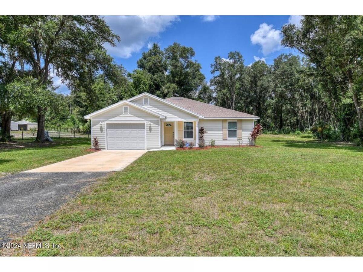 Picture of Home For Sale in Hawthorne, Florida, United States