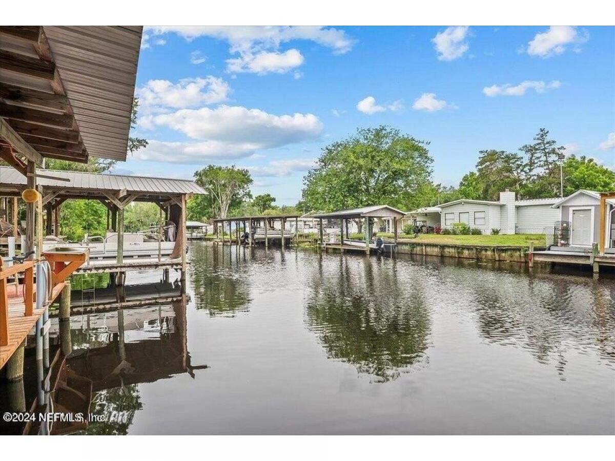 Picture of Home For Sale in Satsuma, Florida, United States