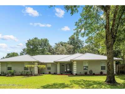 Home For Sale in Palatka, Florida