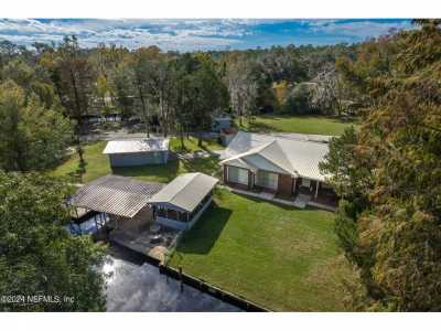 Home For Sale in Palatka, Florida