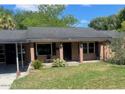 Home For Rent in Palatka, Florida