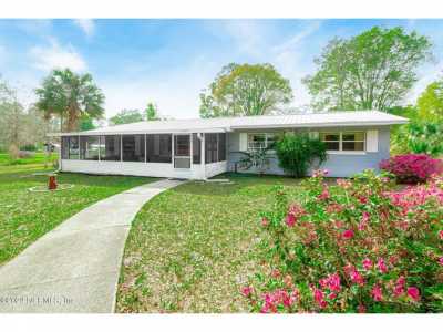 Home For Sale in Palatka, Florida