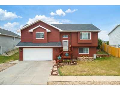 Home For Sale in Rapid City, South Dakota