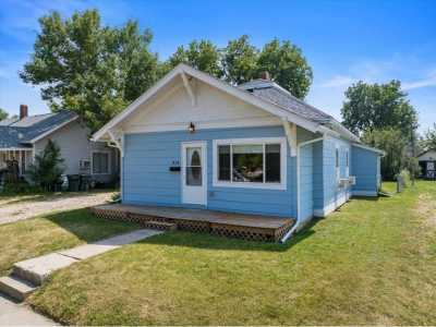 Home For Sale in Belle Fourche, South Dakota