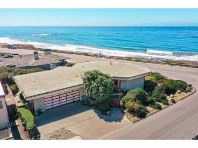 Home For Sale in Cambria, California