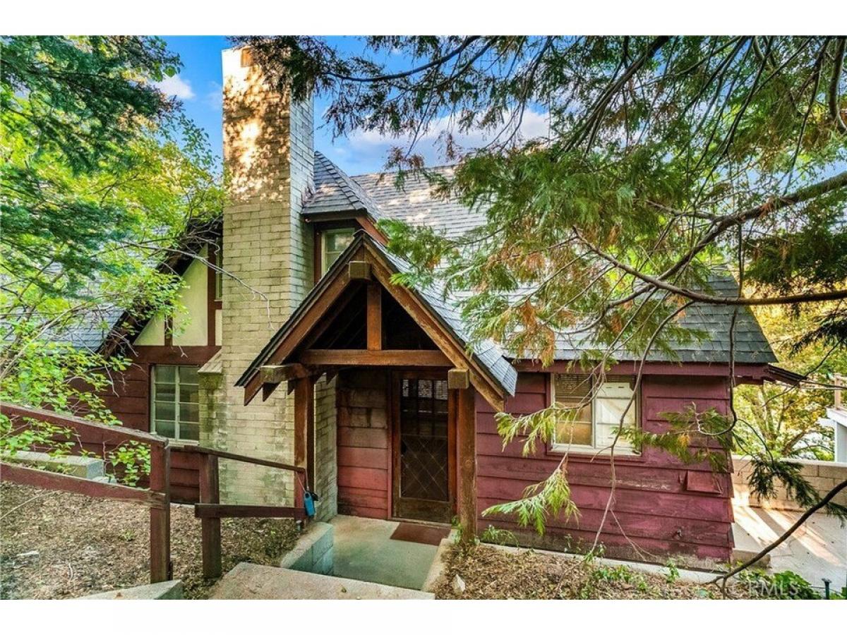 Picture of Home For Sale in Lake Arrowhead, California, United States