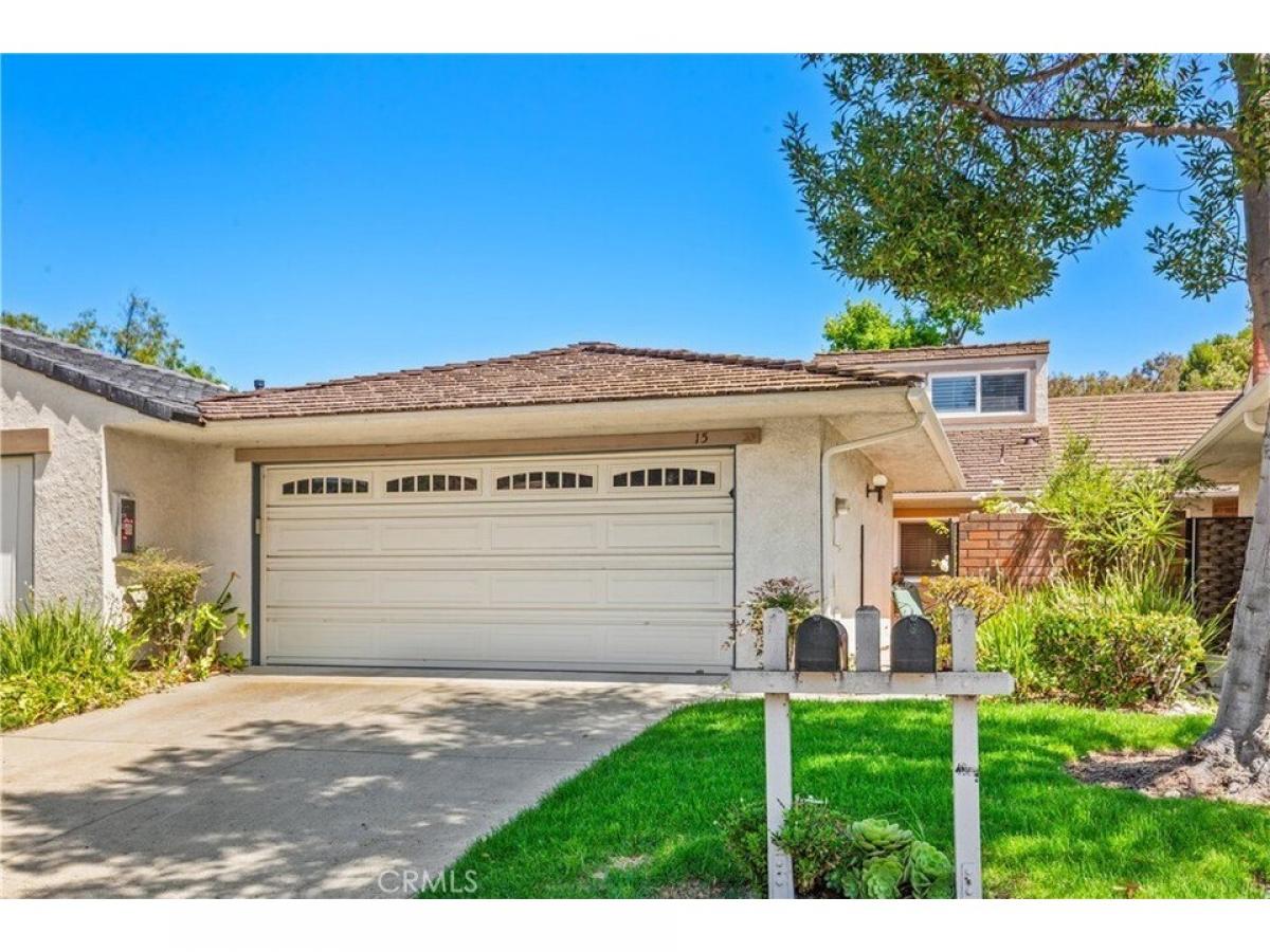 Picture of Home For Sale in Irvine, California, United States