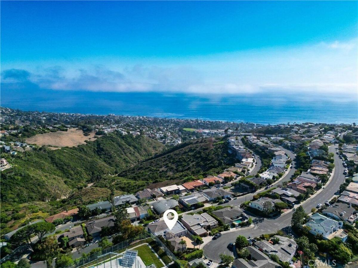 Picture of Home For Sale in Laguna Beach, California, United States