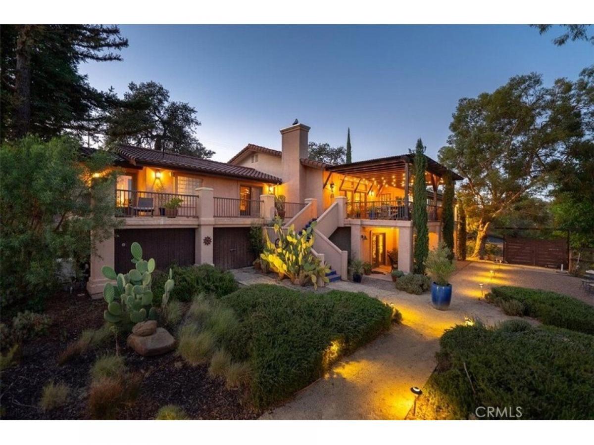 Picture of Home For Sale in Paso Robles, California, United States