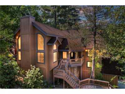 Home For Sale in Lake Arrowhead, California