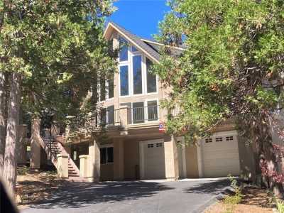 Home For Rent in Lake Arrowhead, California