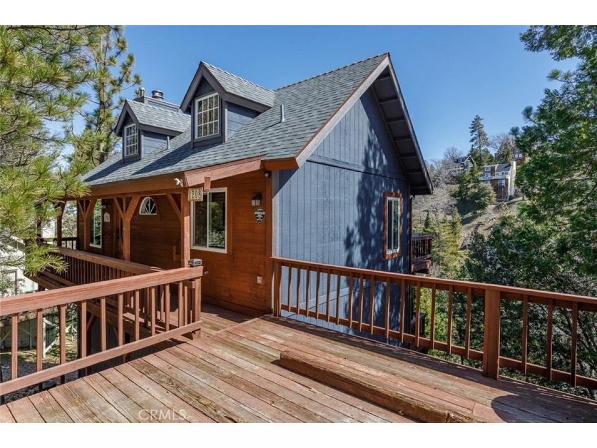 Picture of Home For Rent in Lake Arrowhead, California, United States