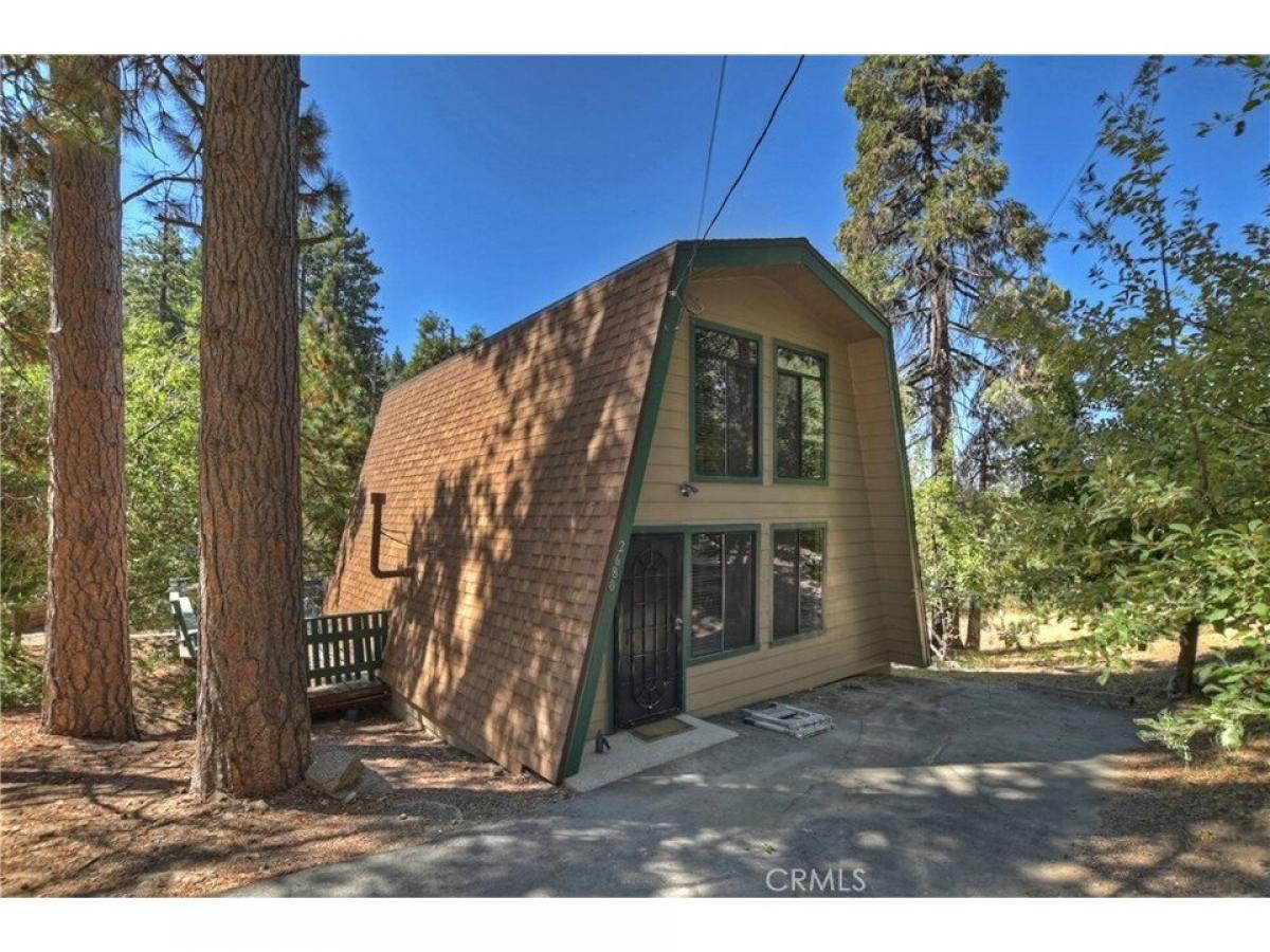 Picture of Home For Sale in Running Springs, California, United States