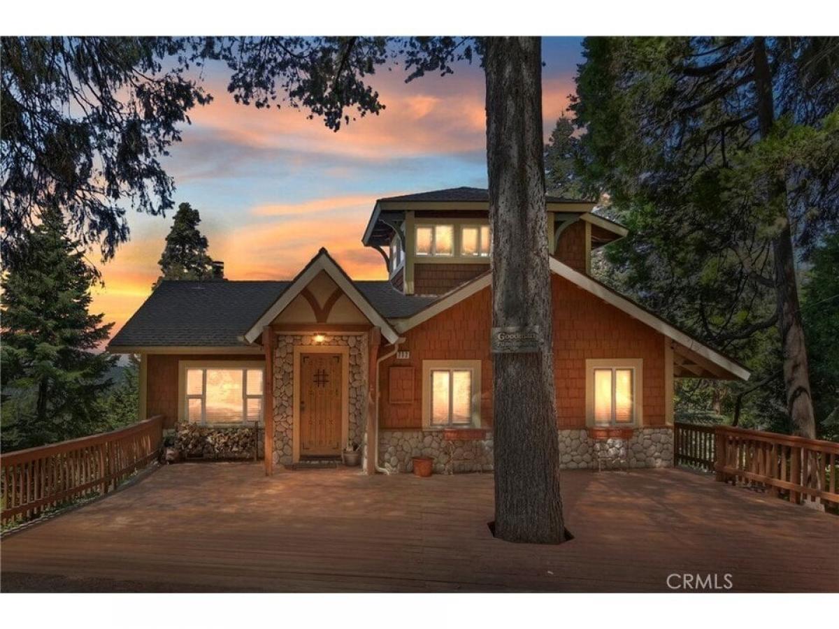 Picture of Home For Sale in Lake Arrowhead, California, United States