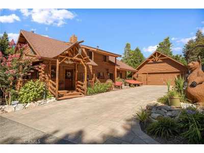 Home For Sale in Lake Arrowhead, California