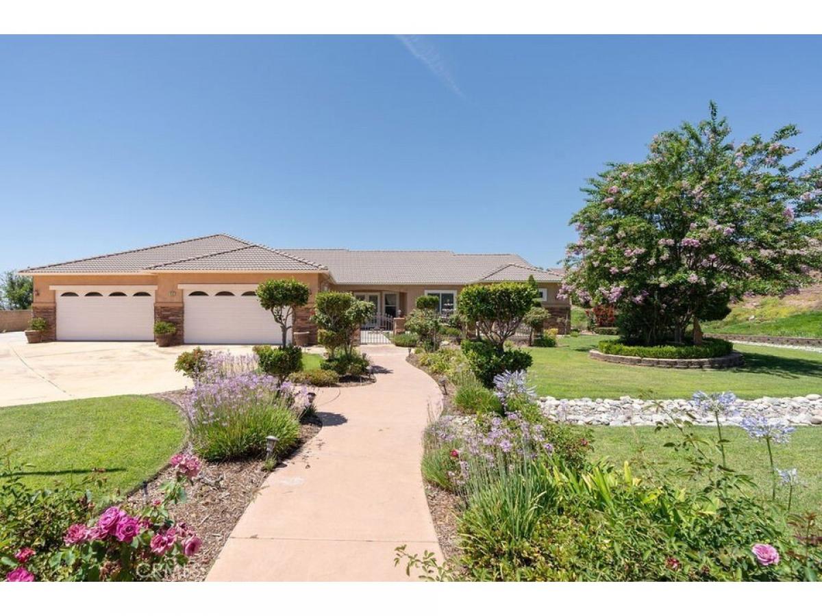 Picture of Home For Sale in Yucaipa, California, United States