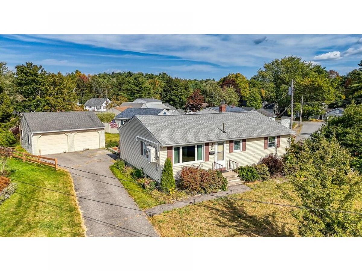 Picture of Home For Sale in Augusta, Maine, United States