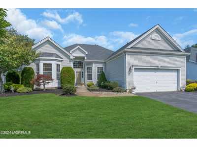 Home For Sale in Manasquan, New Jersey