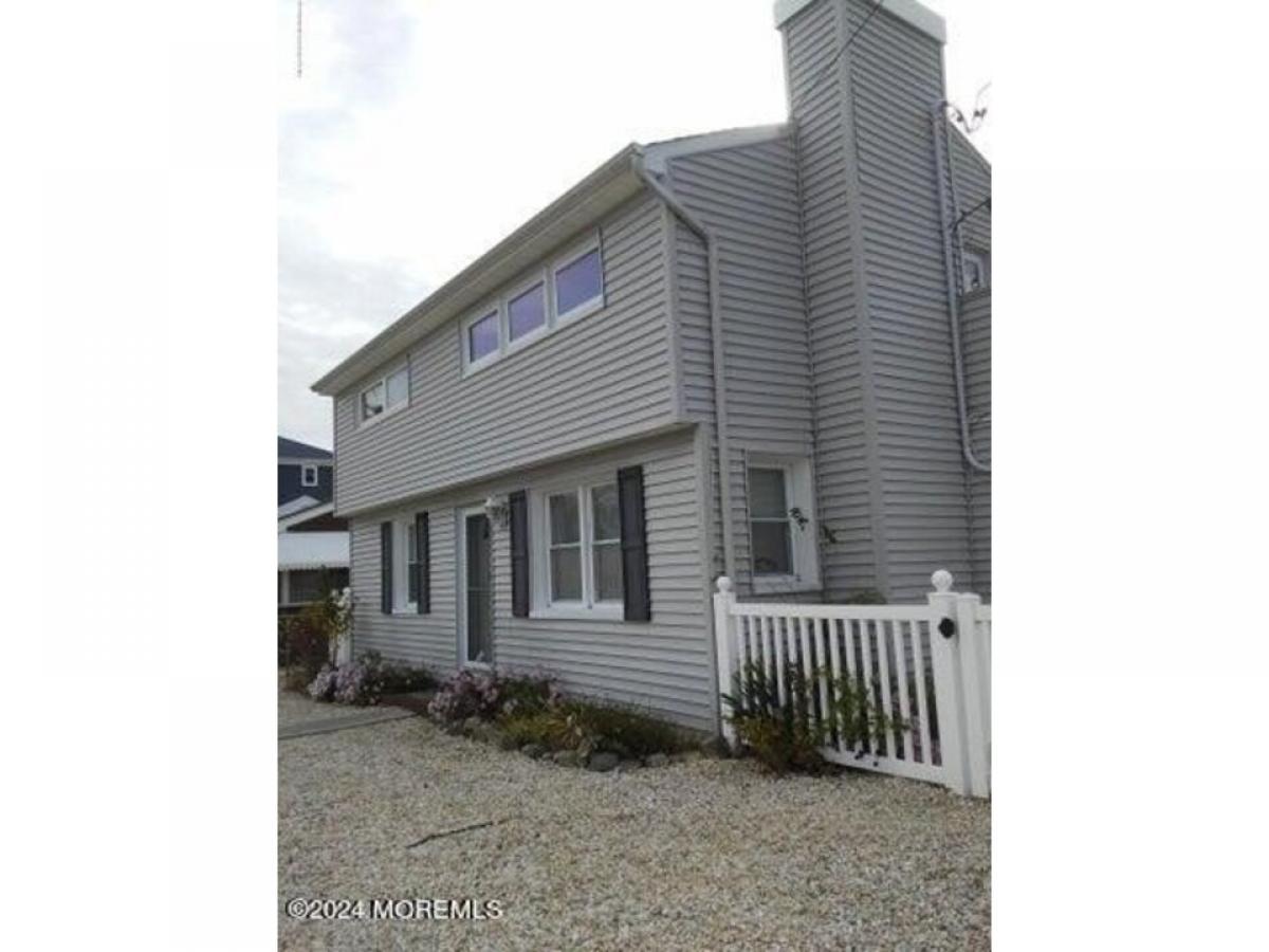 Picture of Home For Rent in Ortley Beach, New Jersey, United States