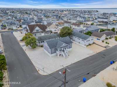 Home For Sale in Lavallette, New Jersey