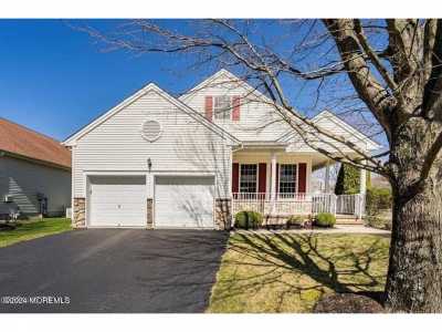 Home For Sale in Ocean Twp, New Jersey