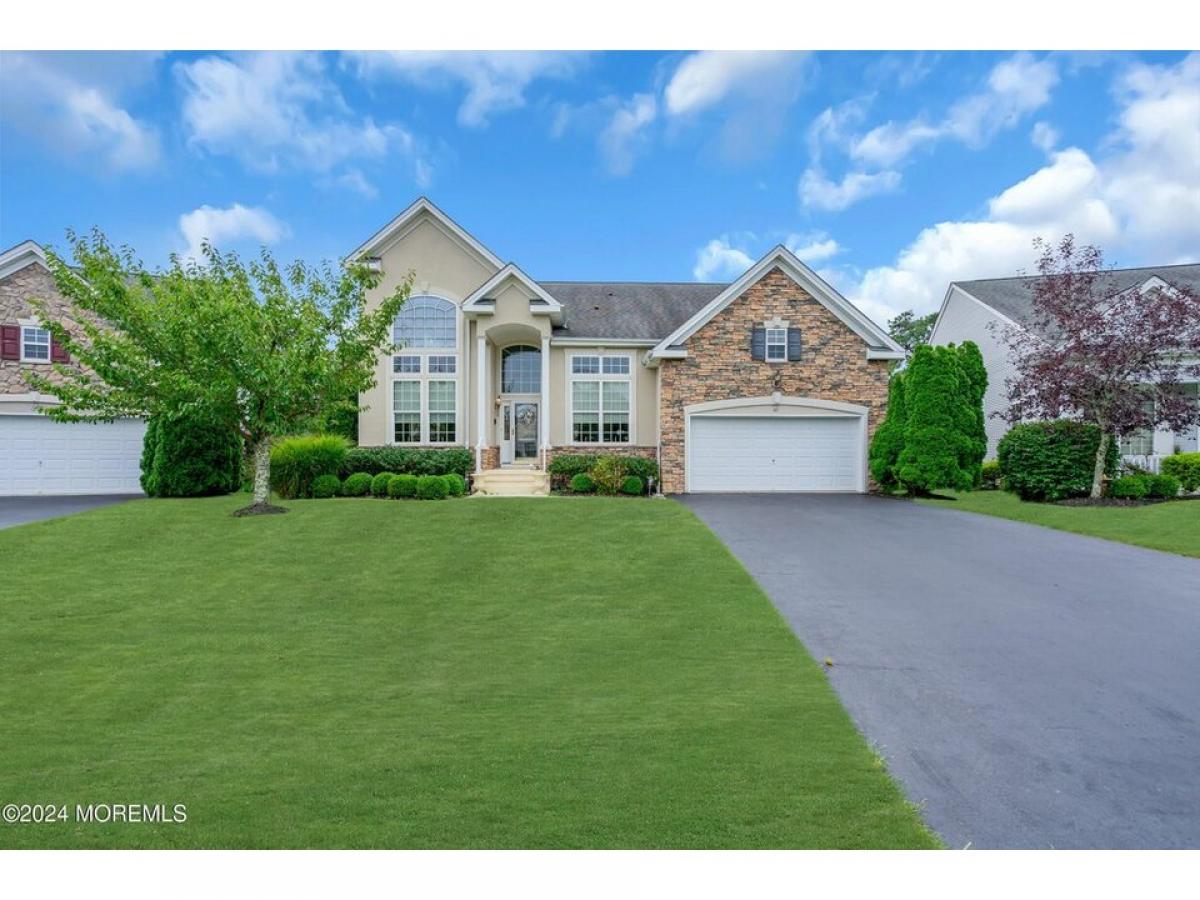 Picture of Home For Sale in Little Egg Harbor, New Jersey, United States