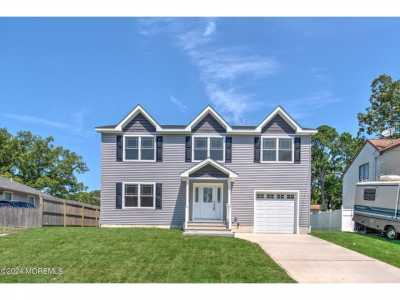 Home For Sale in Forked River, New Jersey