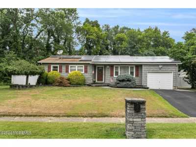 Home For Sale in Jackson, New Jersey