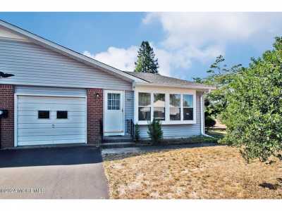 Home For Sale in Whiting, New Jersey