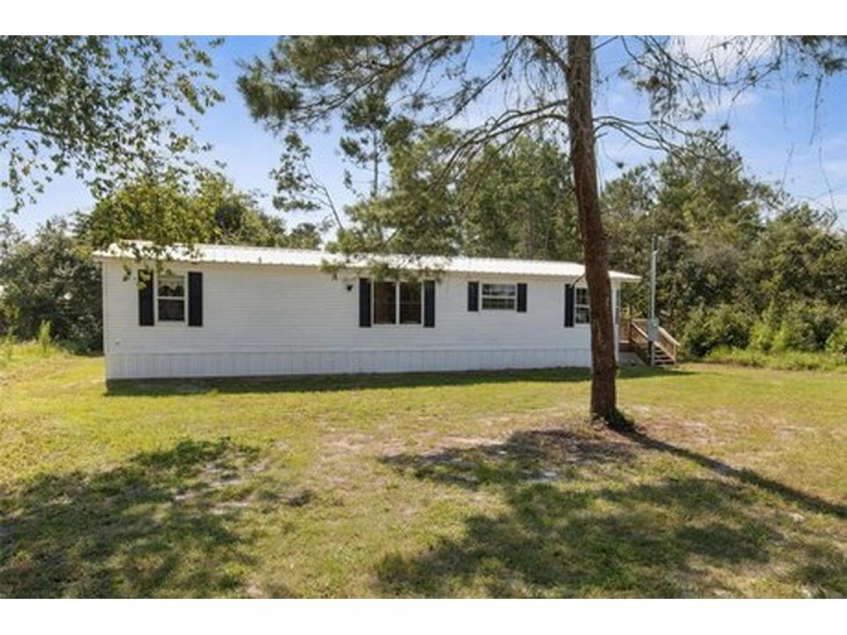 Picture of Home For Sale in Paisley, Florida, United States