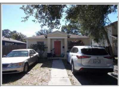 Home For Sale in Saint Petersburg, Florida