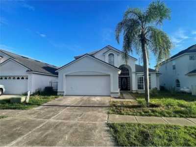 Home For Sale in Davenport, Florida