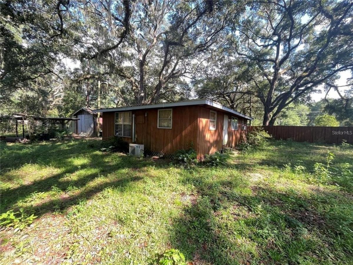 Picture of Home For Sale in Fort Mc Coy, Florida, United States