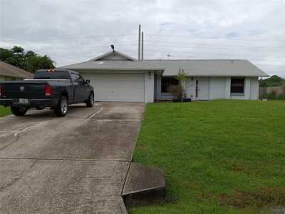 Home For Sale in Palm Bay, Florida