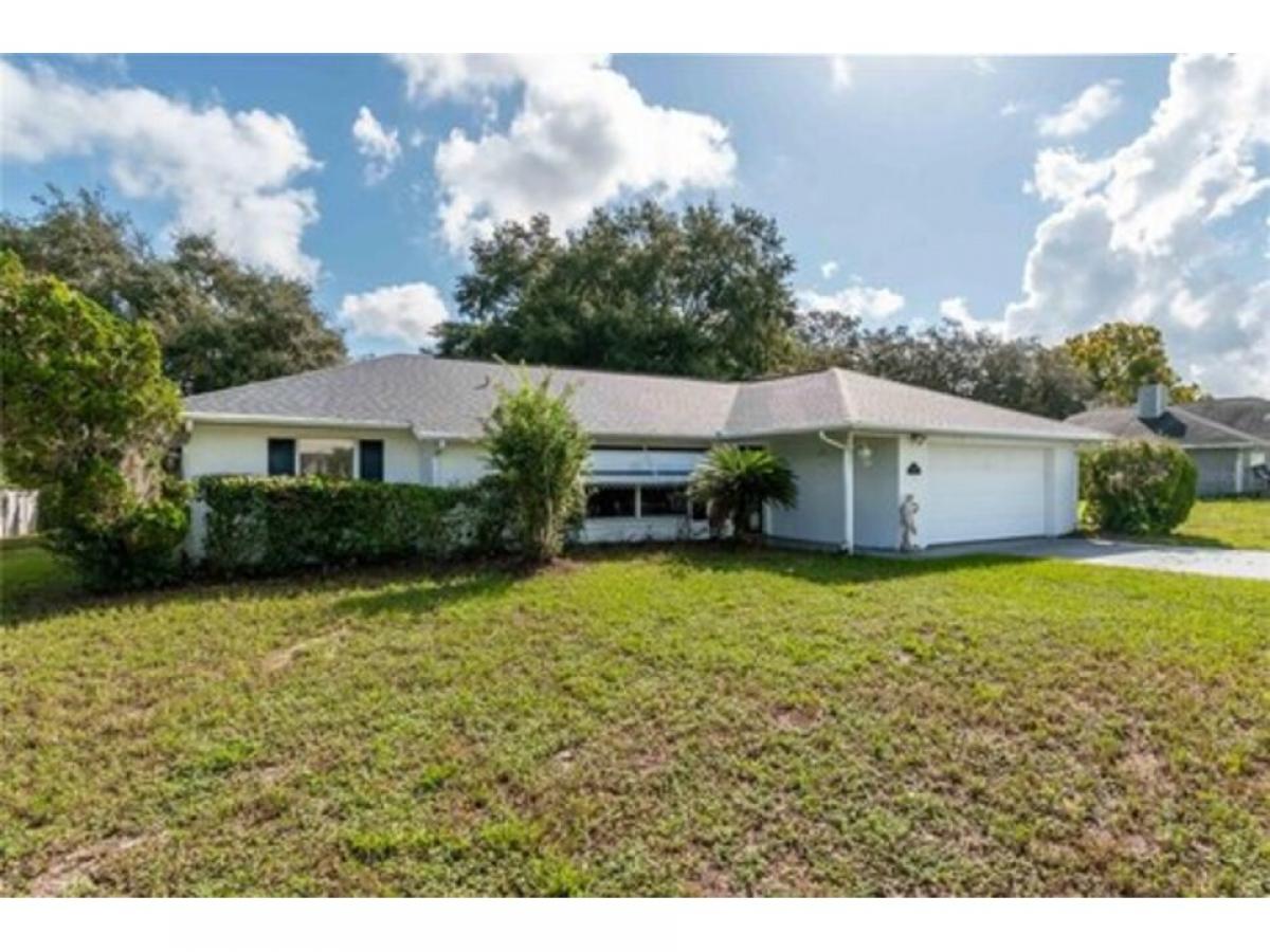 Picture of Home For Sale in Fruitland Park, Florida, United States