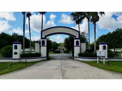 Home For Sale in Anthony, Florida