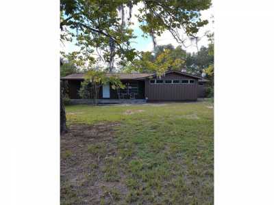 Home For Sale in Fort Mc Coy, Florida