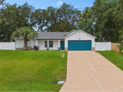 Home For Sale in Deltona, Florida