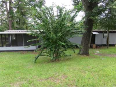 Home For Sale in Ocklawaha, Florida