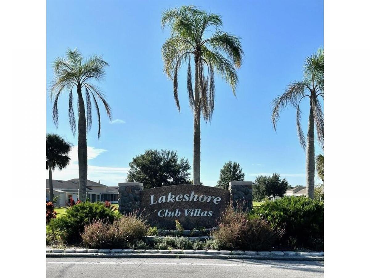 Picture of Home For Sale in Lakeshore, Florida, United States