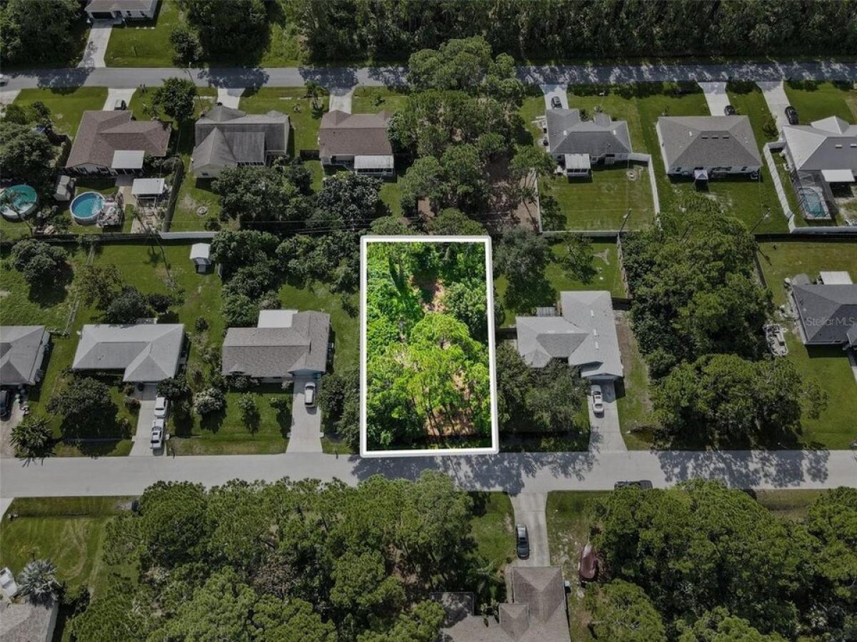 Picture of Residential Land For Sale in Palm Bay, Florida, United States