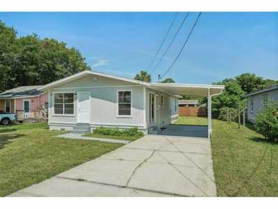 Home For Sale in Daytona Beach, Florida