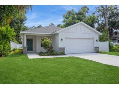 Home For Sale in New Smyrna Beach, Florida